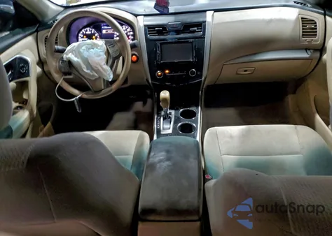 2013 Nissan Altima 2.5 z USA, uszkodzony, nr VIN 1N4AL3AP0DC226218